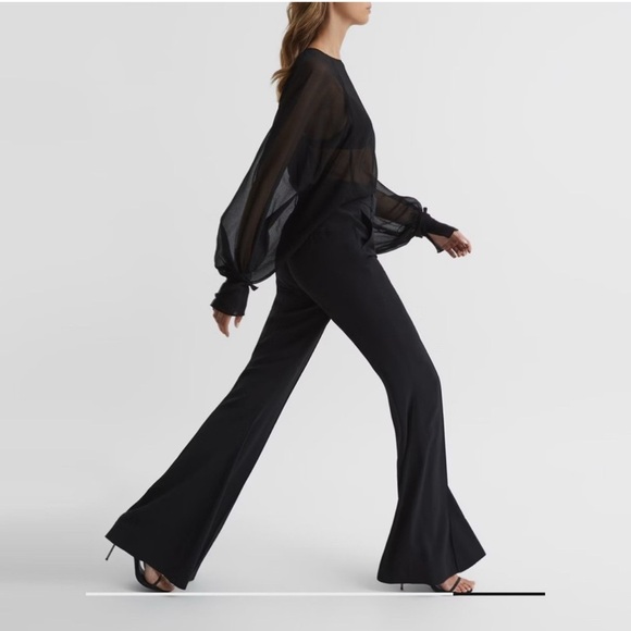 REISS Gabi Soft Flare Black Trousers Dress Pants Size US 6R NWT Sleek Tailored - Picture 5 of 15